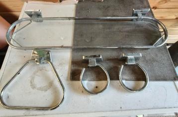 Retro RVS toiletschapje + bekerhouders