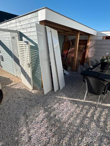 Ikea Kastdeuren 230x50 wit hoogglans