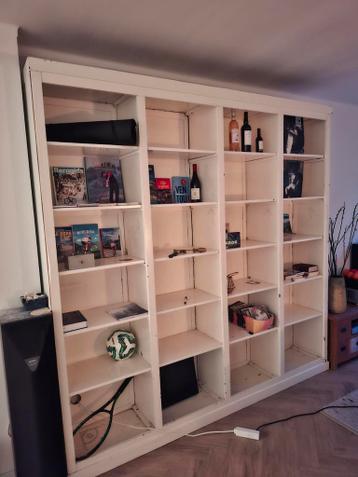 Boekenkast gratis