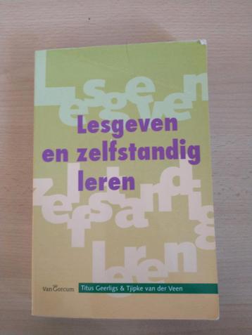 Studieboek: Lesgeven en zelfstandig leren
