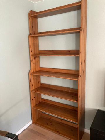 GRATIS boekenkast 225 x 100 x 32 cm