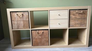 Ikea Kasten met Opbergruimte