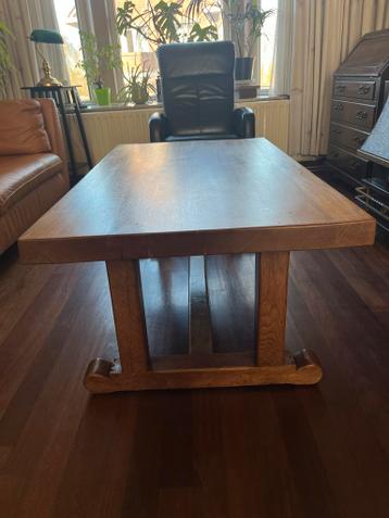 Eikenhouten Salontafel - Robuust en Stijlvol Gratis