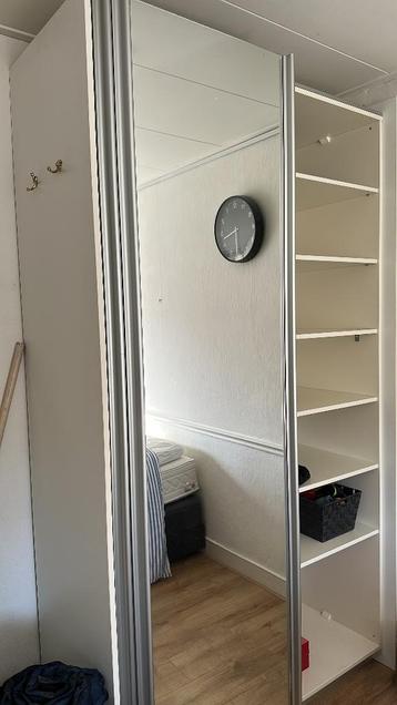 Gratis af te halen - goede kledingkast