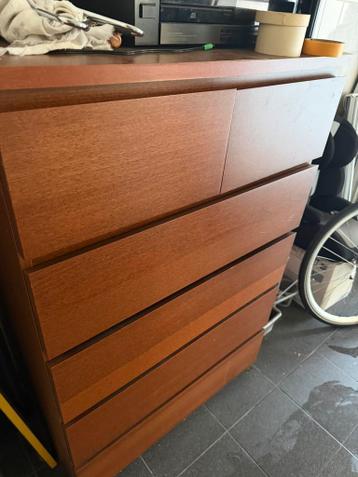 Houten ladekast, opbergkast, gratis