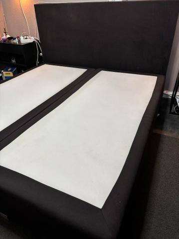 Gratis onderstel boxspring 180x200