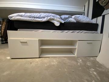 Gratis Eenpersoonsbed 90x200 met lattenbodem