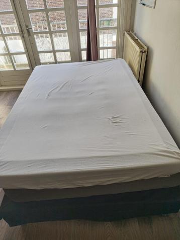 Tweede persoon bed + twee matrassen