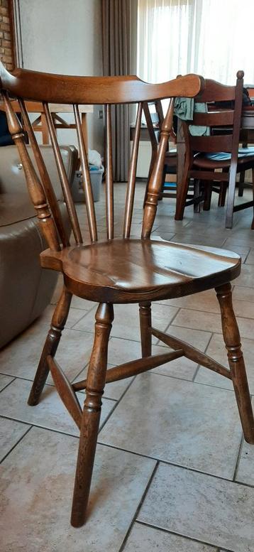 gratis 3 vintage houten eetkamerstoelen