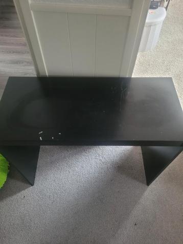 Gebruikt bureautje - wie maakt 'm blij?