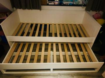 Bed (incl logeerbed en lades)