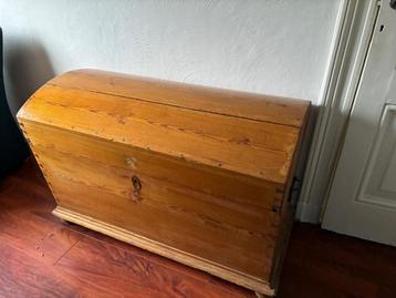 Gratis Massief Grenen Dekenkist - Velp