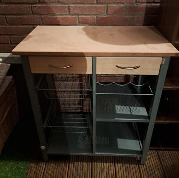 Keuken kastje met lades en opbergruimte