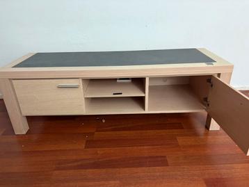 Tv meubel gratis op te halen