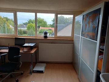 kast met schuifdeuren