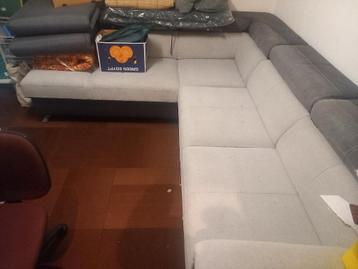 Hoekbank slaapbank dit weekend weg!!