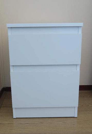 Wit ladenkastje met 2 laden