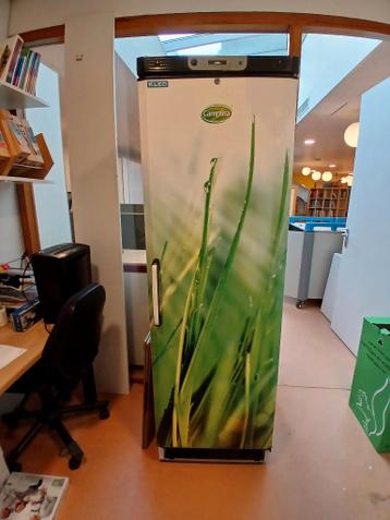 Grote koelkast gratis