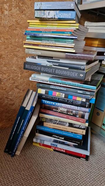 Gratis af te halen, grote stapel architectuur boeken