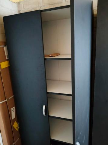 2 Gamma kleding kasten zwart