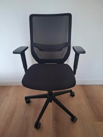 Gratis af te halen zwarte Trendoffice bureaustoel