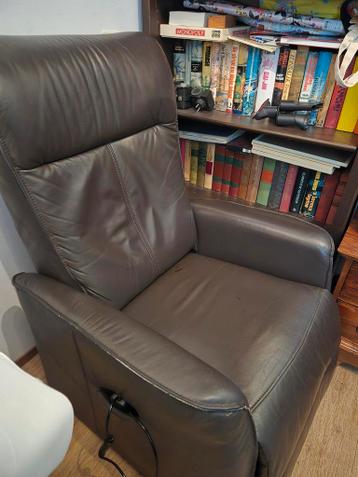 Gebruikte Sta-op Stoel - Comfortabel en Functioneel