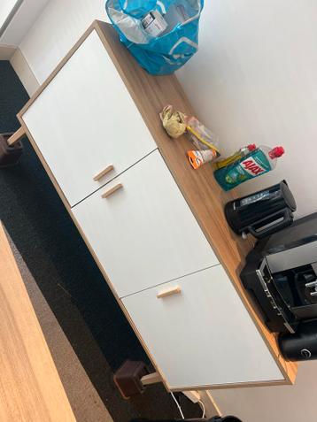 Kast met deurtjes - zelf ophalen