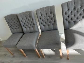 Eettafel stoelen 4 x gratis