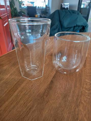 Diverse glazen gratis