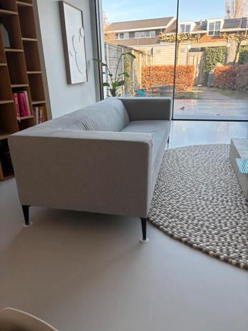 Gratis!! Grijze bank