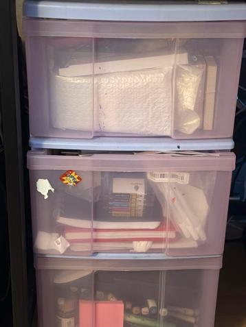 Kastjes 2x met 3 lades