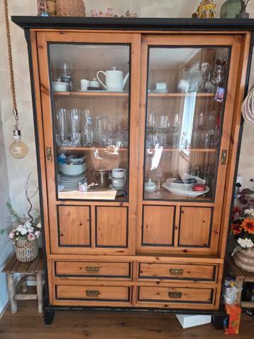 Buffetkast met schuifdeuren en lades - 120cm breed