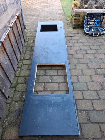 Gratis aanrechtblad met kraan en bak - 244x63,5cm