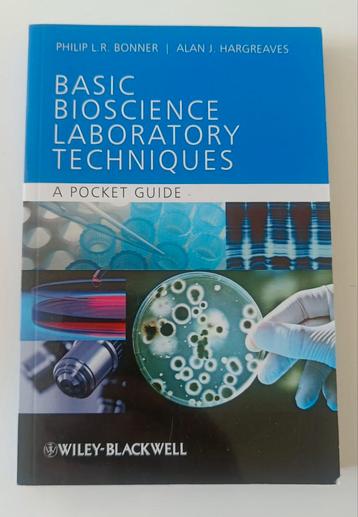 GRATIS Basic Bioscience Laboratory Techniques - Pocket Guide