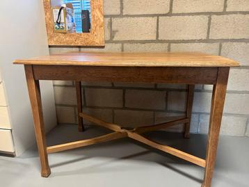 Gratis eiken eettafel 115x75x75