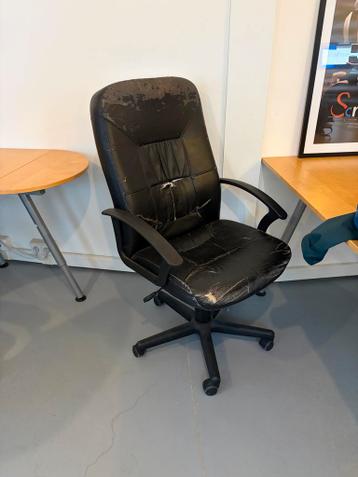 Gebruikte bureaustoel - GRATIS