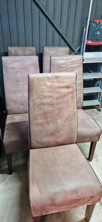 Gratis Eetkamerstoelen