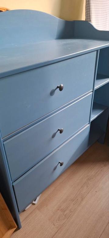 Gratis ophalen: ikea ladekast/dressoir blauw