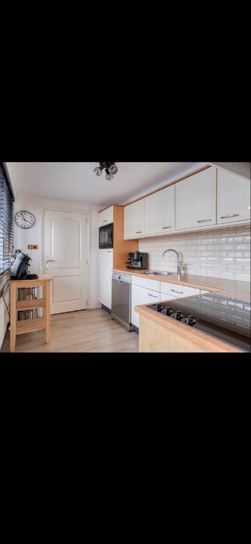 Gratis Keukenkasten - alleen kasten en deuren