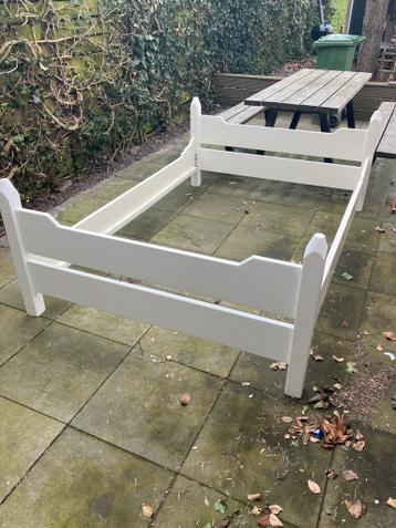 Tweepersoonsbed 150x200 - Zonder lattenbodem