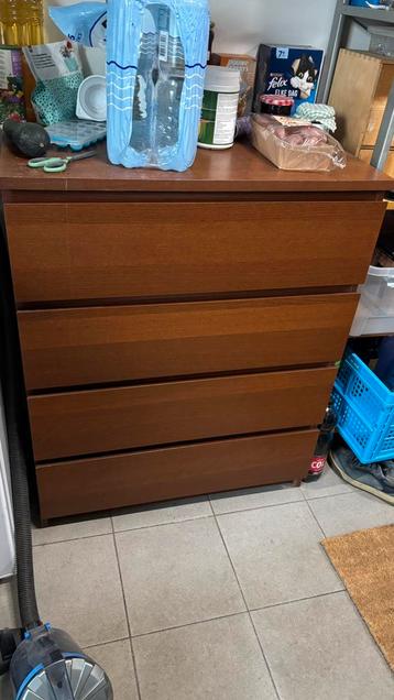 Ladekastje met 4 laden