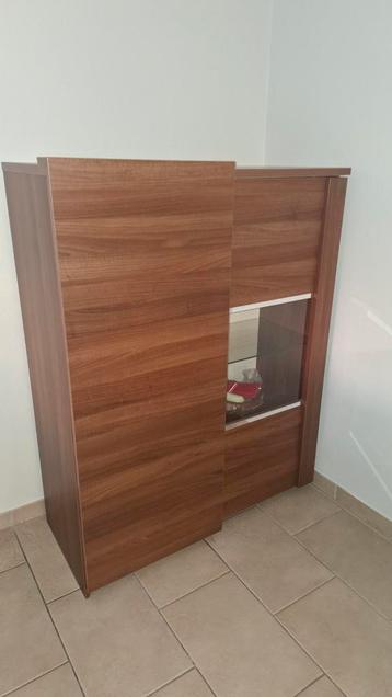 Gratis boekenkast (154x120x52cm) - snel af te halen!