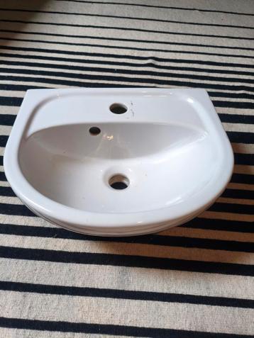 Nieuw wastafeltje te ruil tegen 1 IPA biertje