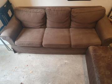 Gratis Driepersoonsbank - Stof