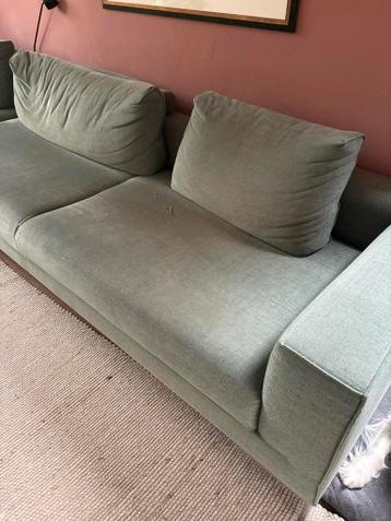 Aikon design 5 zits bank, zachtgroene kleur. Gratis.