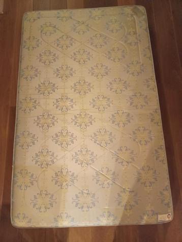 Gebruikt matras - 120x190 cm