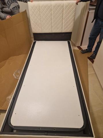 Gratis boxspring 190 x90 cm