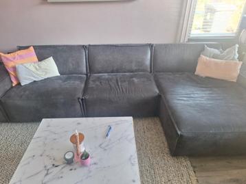 GRATIS VANDAAGLederen modulaire bank- kan nog een ronde mee!