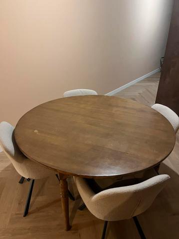 Gratis eettafel - 138cm diameter