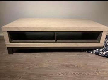 Mooie rechthoekige salontafel